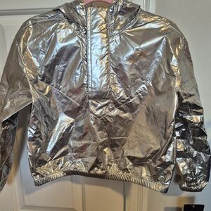 NEW WITH TAGS Cool Nike Kids' Metallic Cropped Silver Jacket